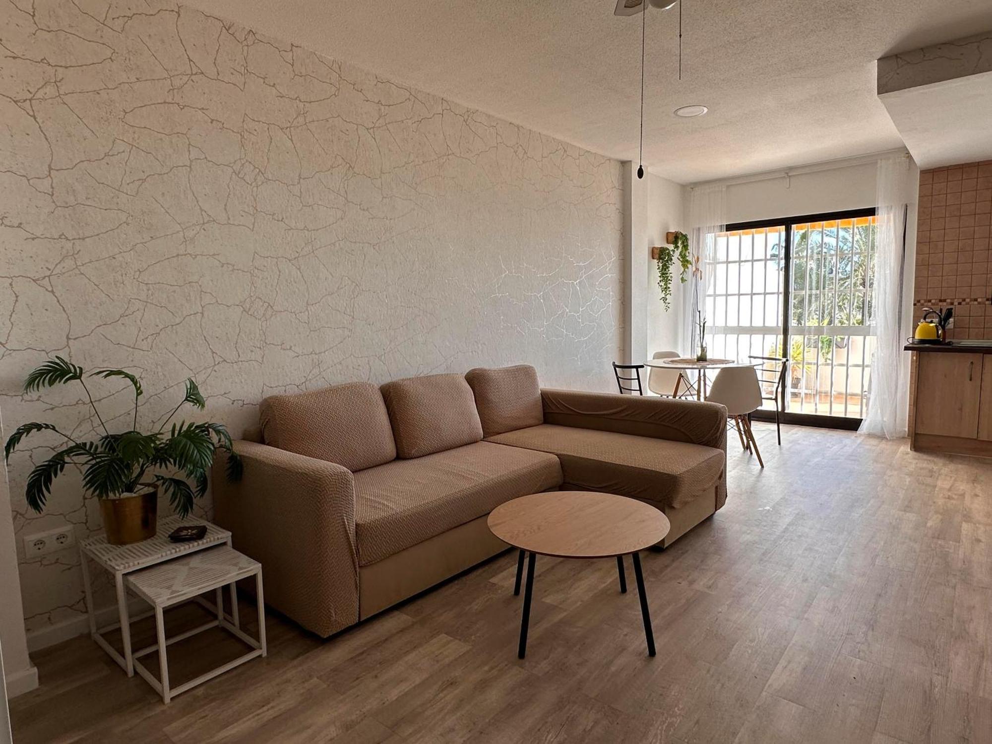 Right On The Apartment Benalmadena